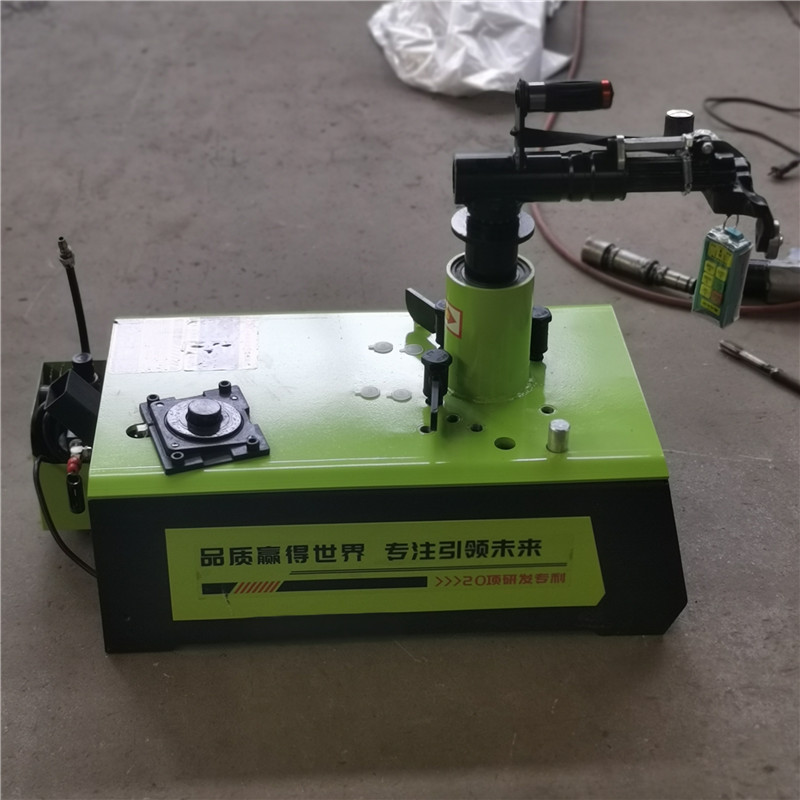 便攜式扒胎機(jī)的三大硬傷汽修人必知